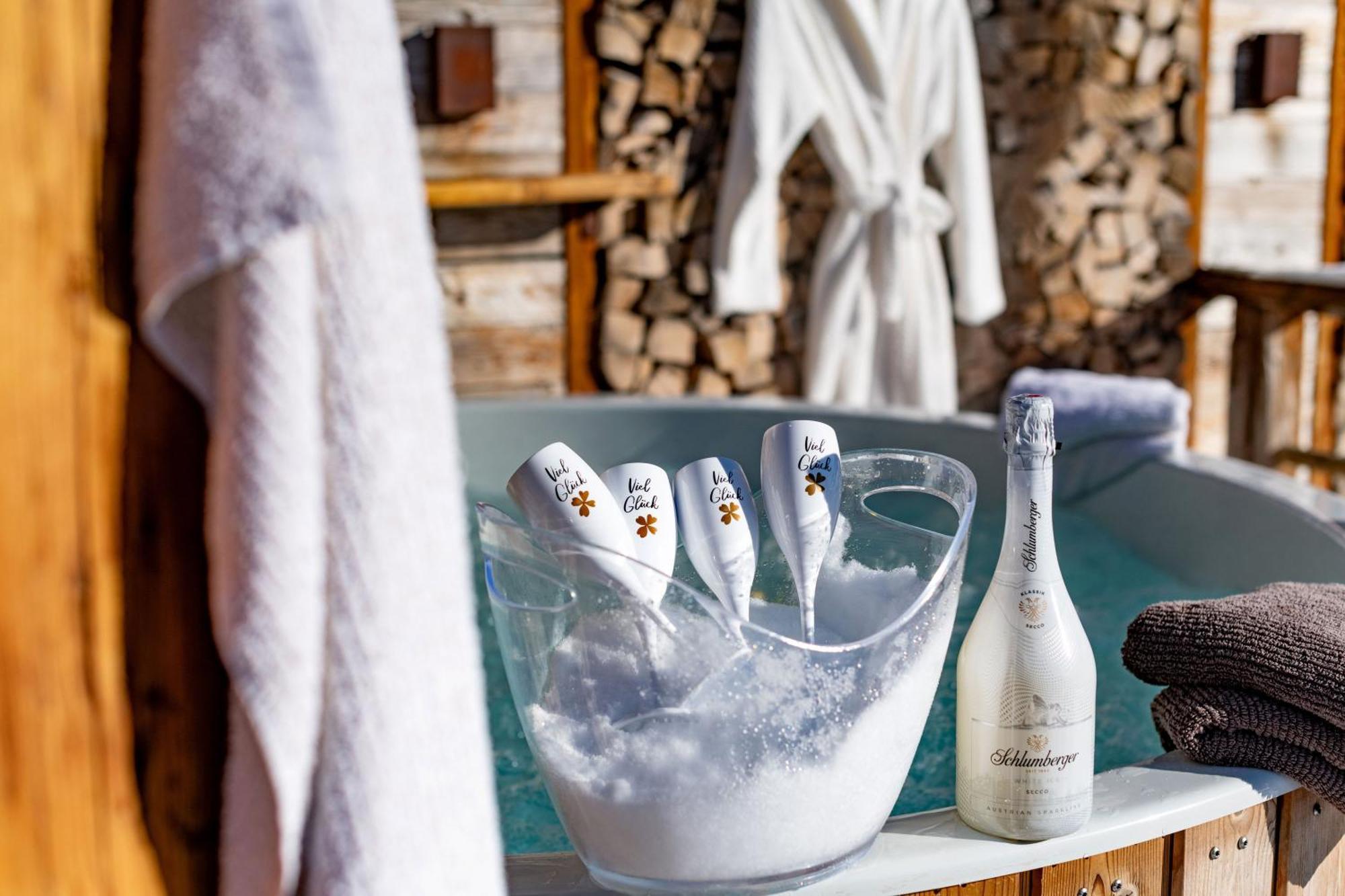 Luxus Ferienwohnung Almhuette Brixen im Thale Exteriör bild