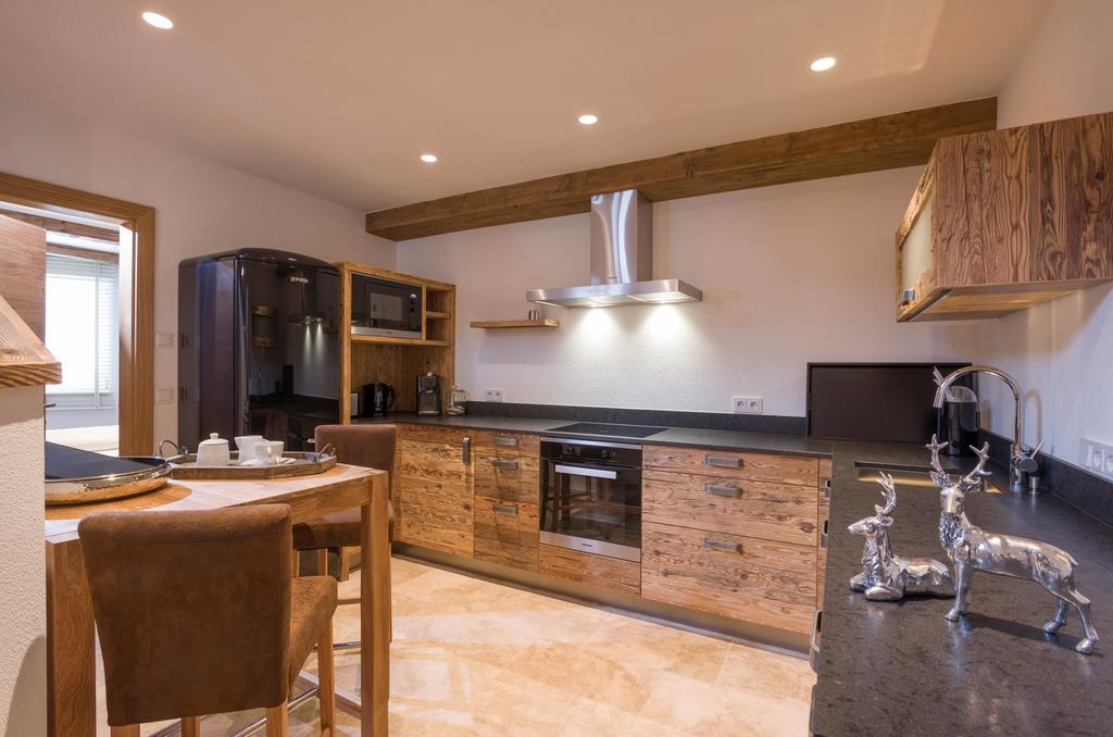Luxus Ferienwohnung Almhuette Brixen im Thale Rum bild