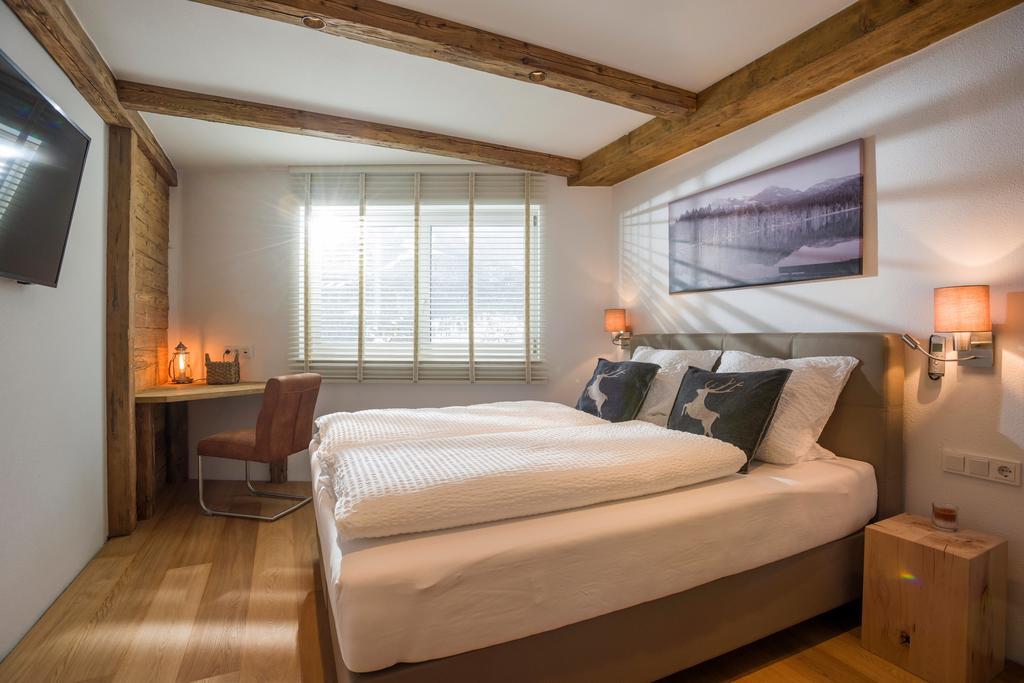 Luxus Ferienwohnung Almhuette Brixen im Thale Rum bild